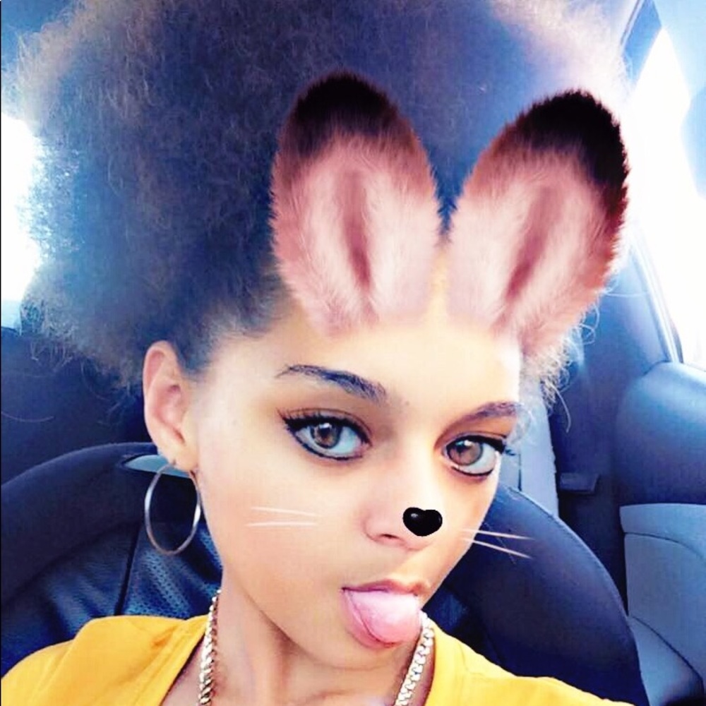 Meet your Posher, Lanesha